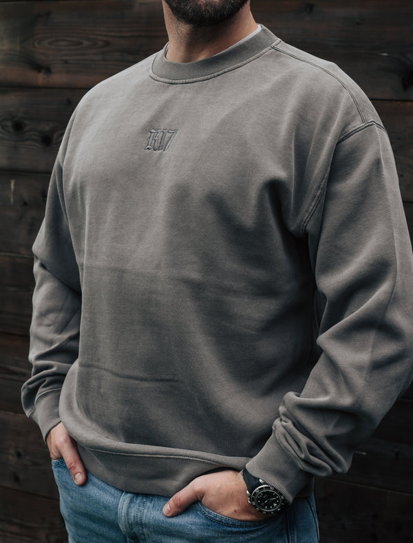 Signature Relaxed Sweatshirt - Warm Grey