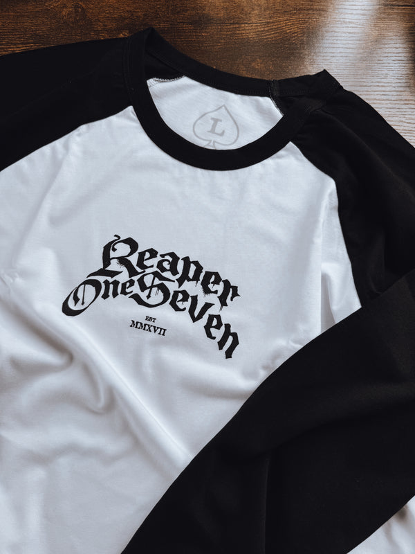 R17 Raglan